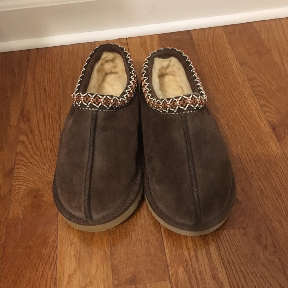 Brand new! UGG Tasman slippers